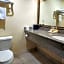 Days Inn & Suites by Wyndham Sam Houston Tollway