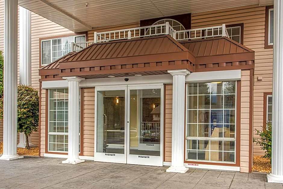 Comfort Inn Mount Shasta Area