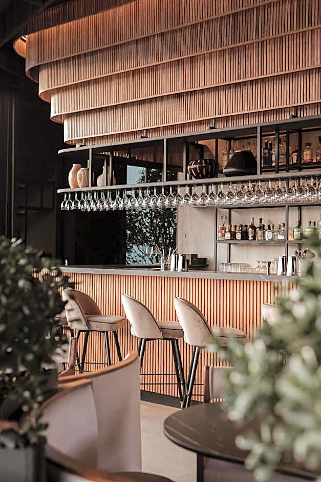 Binn Hotel