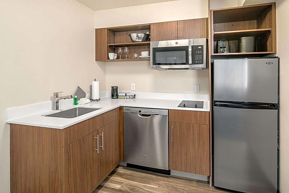 Executive Residency by Best Western Navigator Inn & Suites