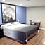 Super 8 by Wyndham Visalia
