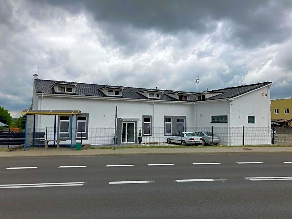 Hostelik Przy Przystanku