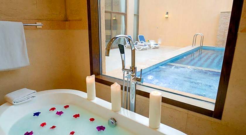 Western Hotel - Madinat Zayed