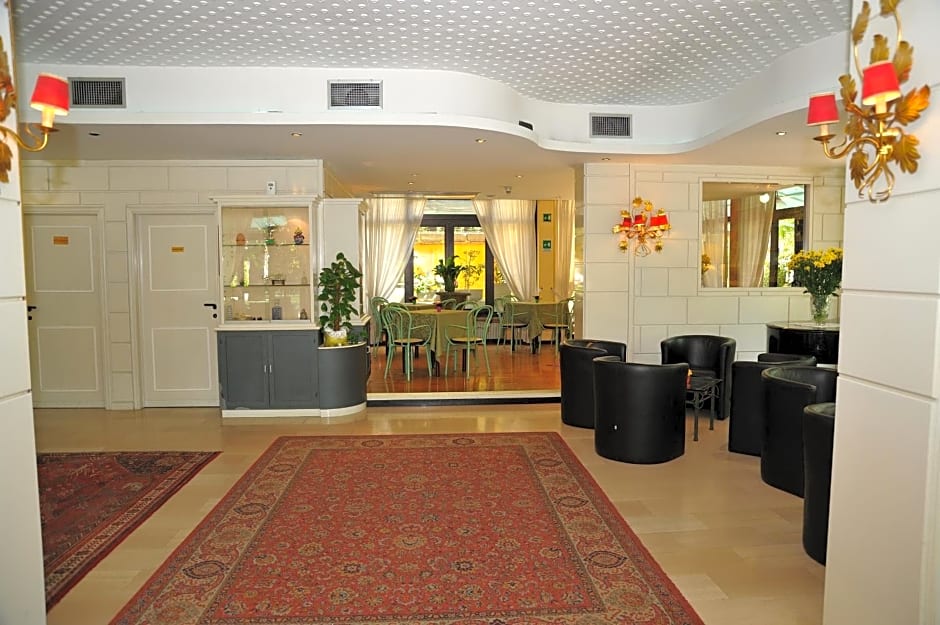 Hotel Salus
