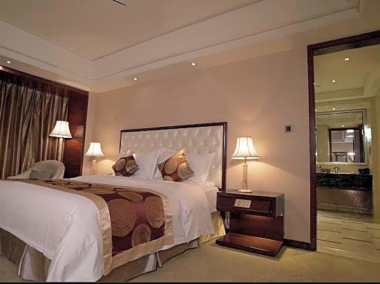 Howard Johnson Parkview Plaza Erdos