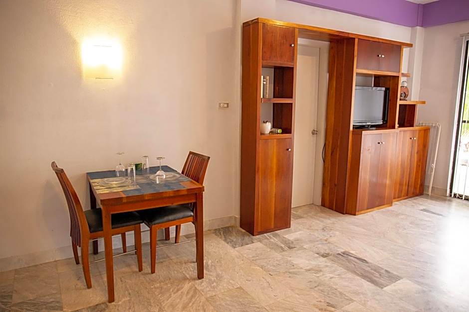 Seaview Hills Luxury Apartments & Rooms