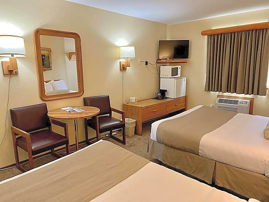 Beartooth Hideaway Inn & Cabins