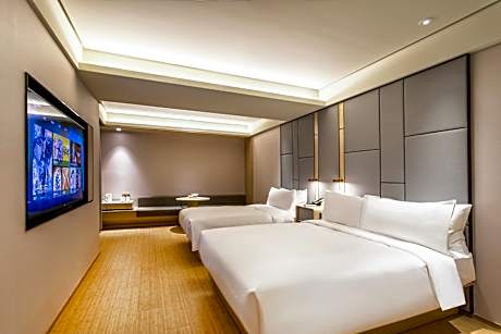 Huazhu - Family Room