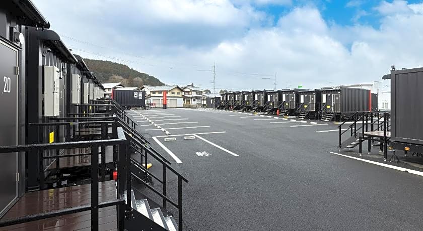 HOTEL R9 The Yard Ena