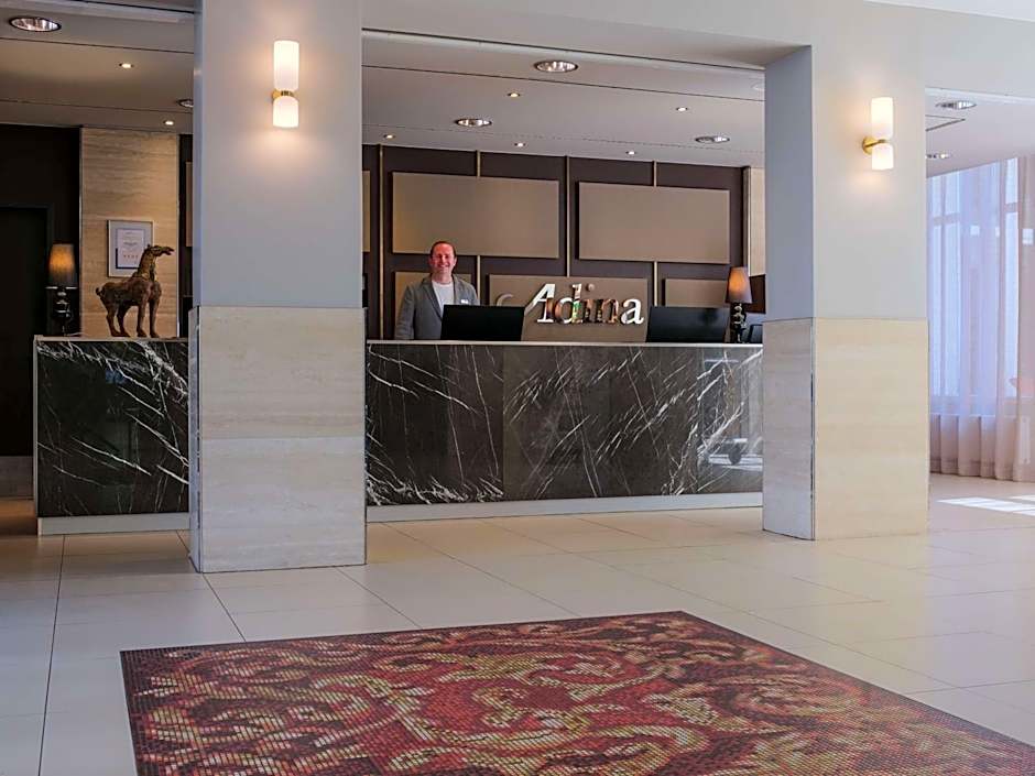 Adina Apartment Hotel Berlin Checkpoint Charlie