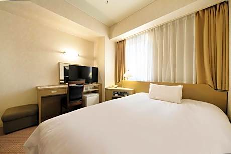 Double Room with Small Double Bed - Non-Smoking