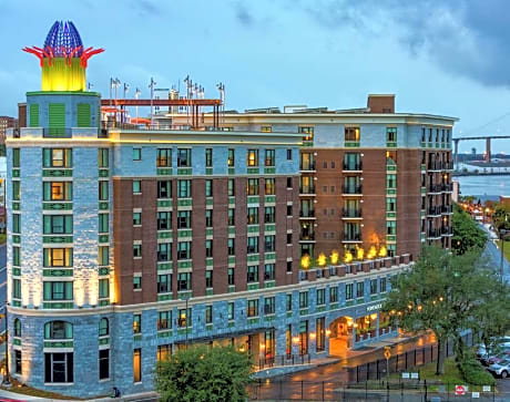 Homewood Suites by Hilton Savannah Historic District/Riverfront