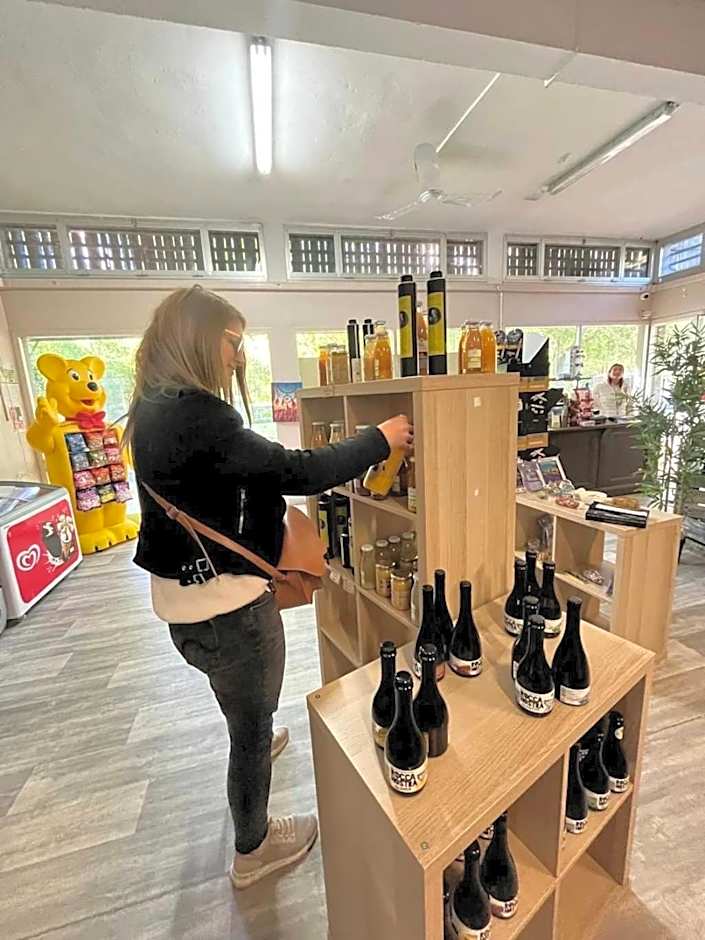 Camping 4 étoiles - Piscine - ef00ai