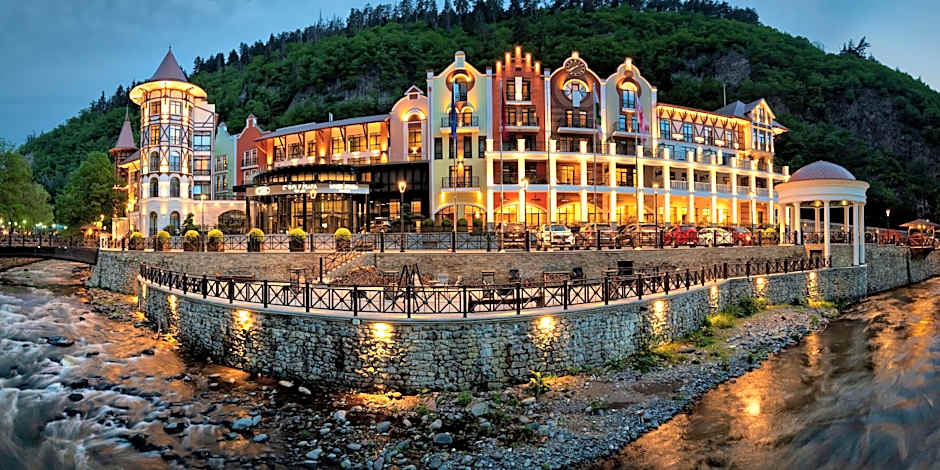 Crowne Plaza Borjomi By IHG