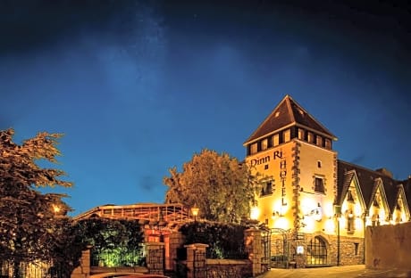 Dinn Rí Hotel