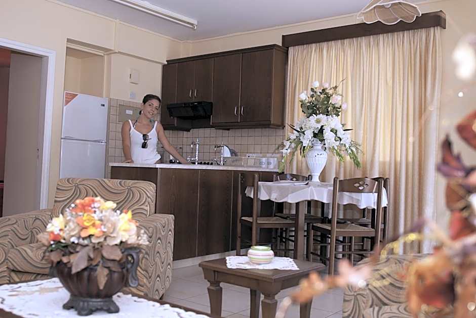 Kotzias Beach Apartments