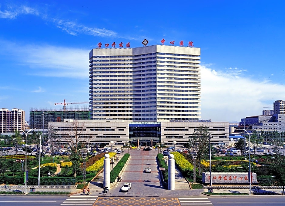 Holiday Inn Express Yingkou Onelong Plaza By IHG