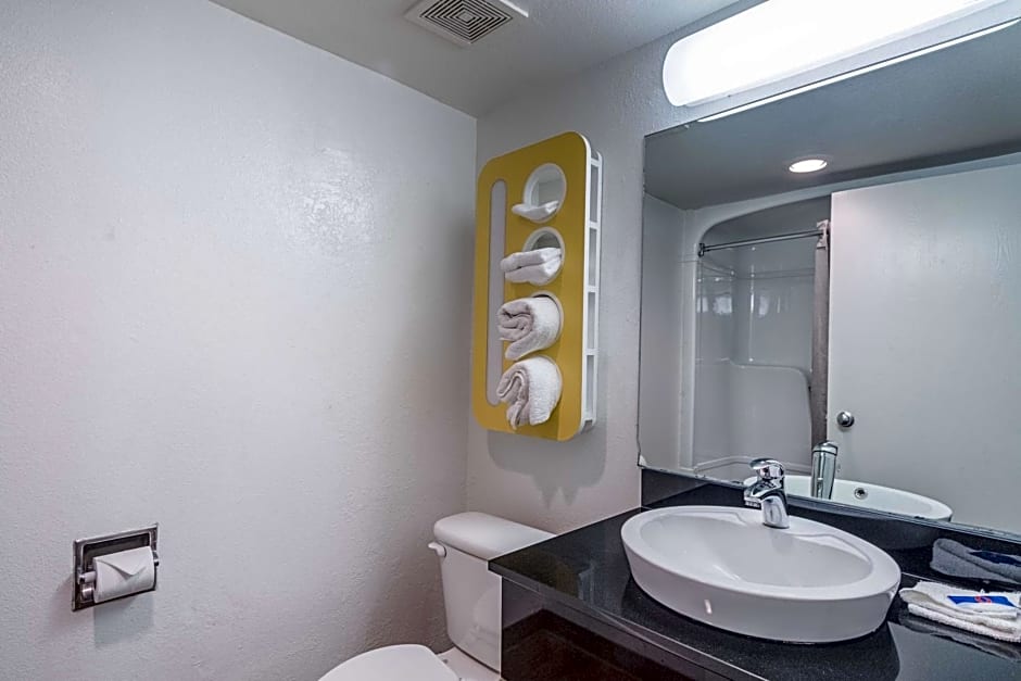 Motel 6-Kokomo, IN