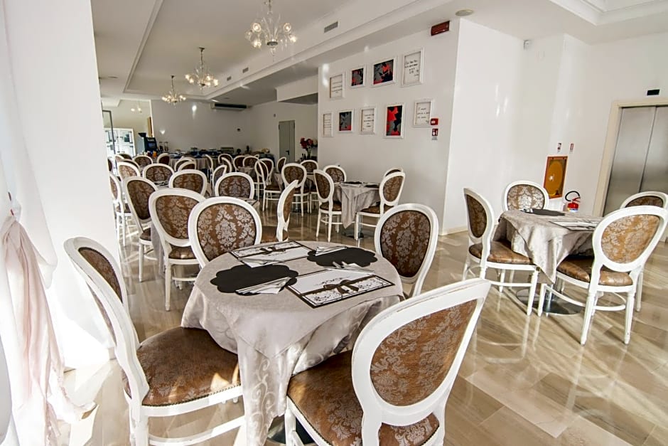 HOTEL ADRIA BEACH