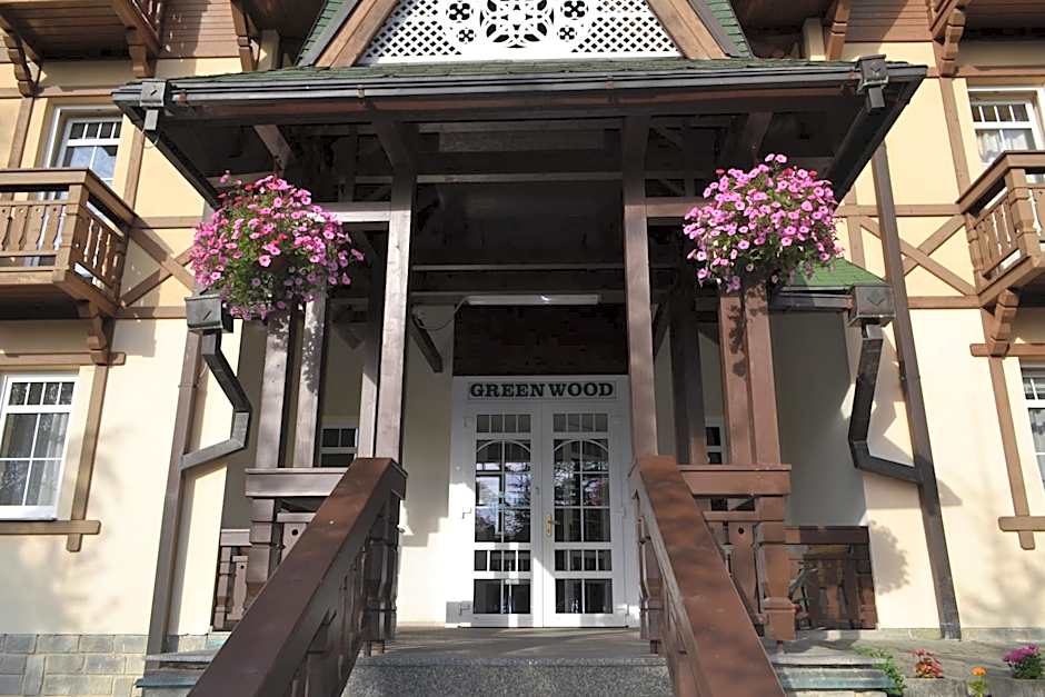 Greenwood hotel