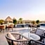 Pyramid Front Hotel