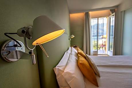 King Room with Lake View