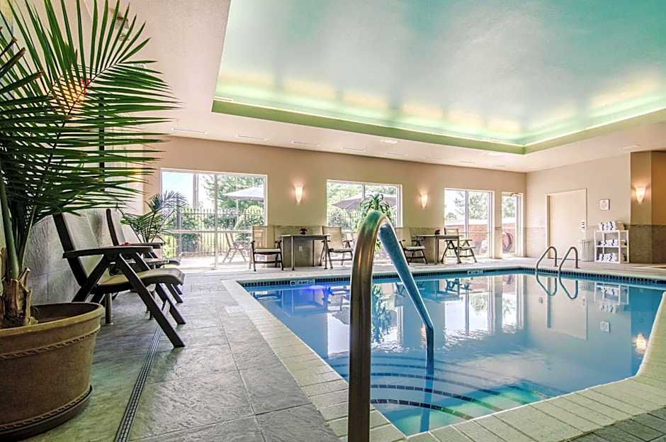 Comfort Suites Bentonville - Rogers