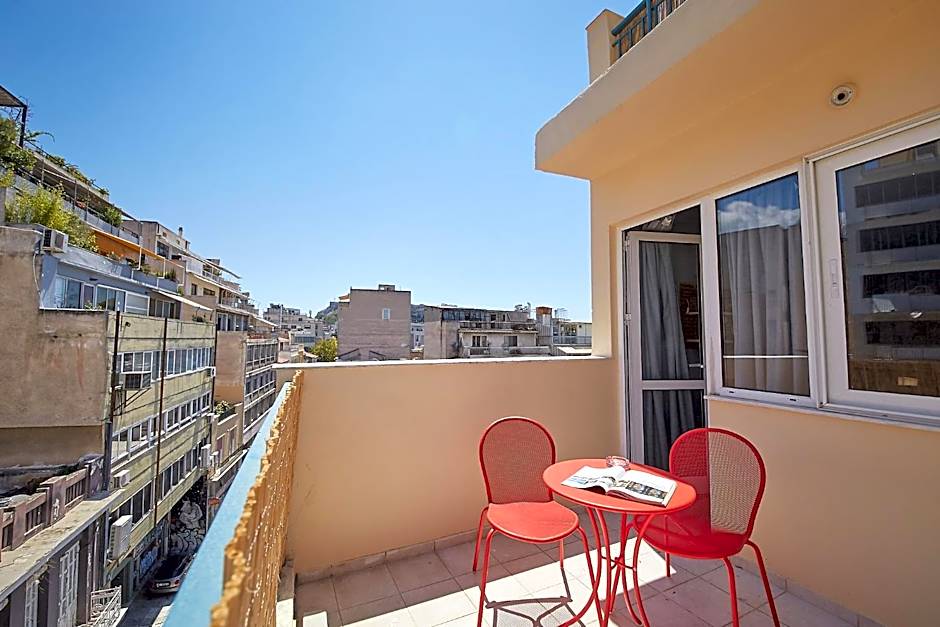 toStay-Unique apartment hotel in Athens center!