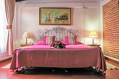 Double Room with Pool View