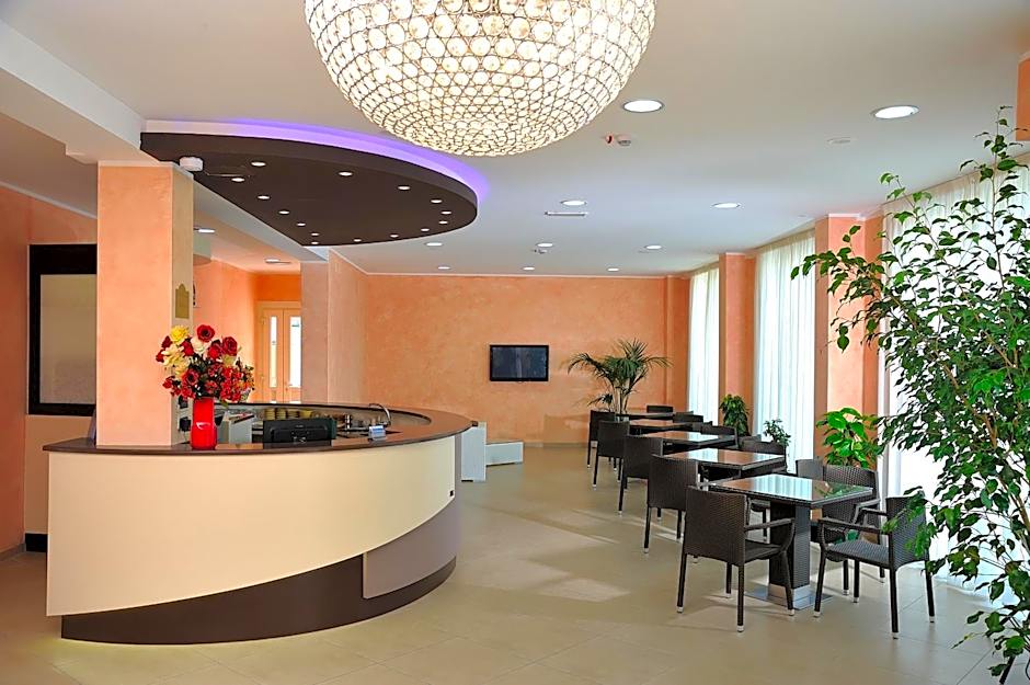 Hotel Favorita Easy Stay Room Only