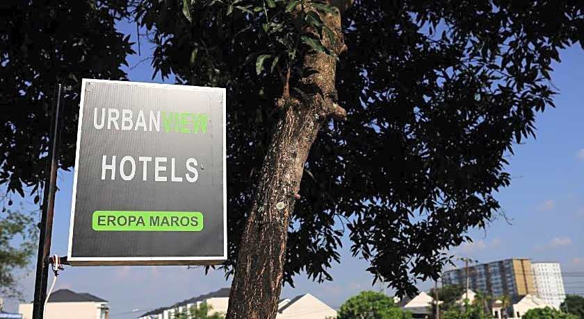 Urbanview Hotel Eropa Maros near Sultan Hasanuddin Airport by RedDoorz