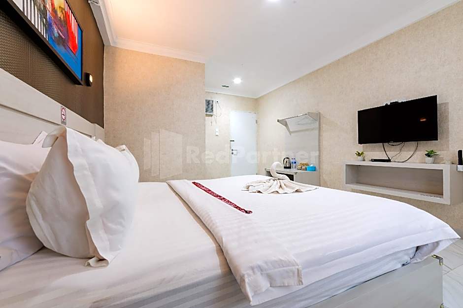 Hotel 78 Parapat Mitra RedDoorz