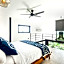 Contemporary Loft 200m From Canggu Shoreline