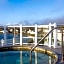 Newport Beach Hotel And Suites