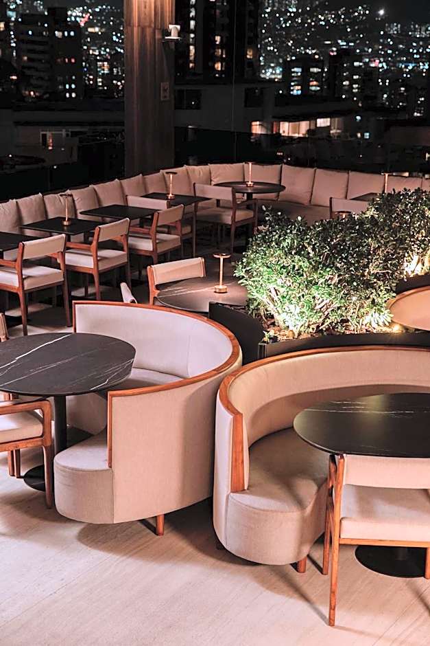 Binn Hotel