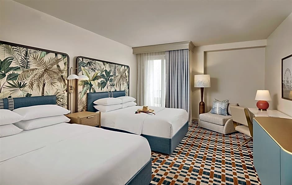 Hyatt Centric Delfina Santa Monica