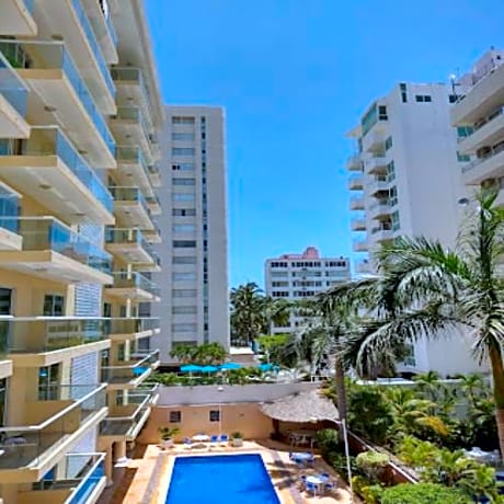 HM HOTELITO BAY