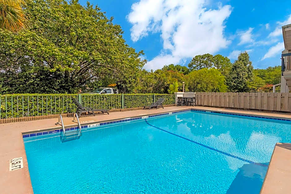 Quality Inn Goose Creek - Charleston