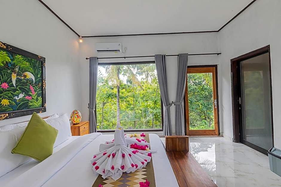 Radjes Bungalow Nusa Penida