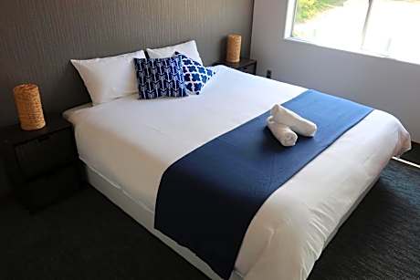 Starfall Lodge