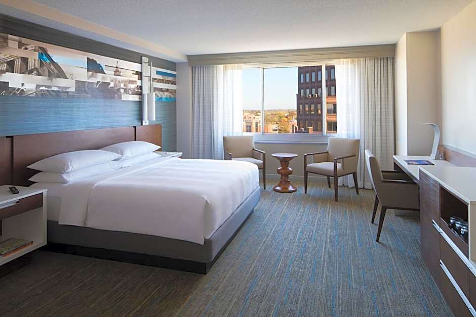 Kansas City Marriott Country Club Plaza
