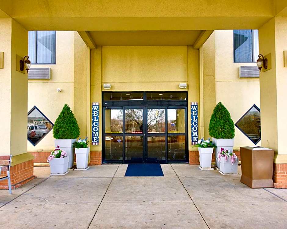 Holiday Inn Express Hotel And Suites Fenton-I-44 By IHG