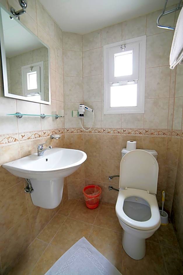 Nazar Hotel