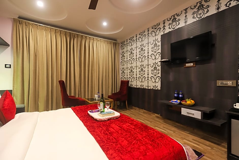 Hotel Holiday Hill