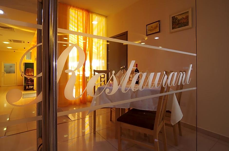 Hotel Plamena Palace