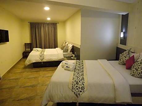 Luxury Quadruple Room