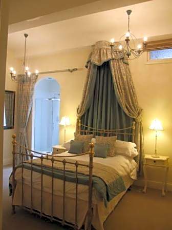 Small Double Room - Fazakerley