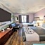 RIVER OAK INN