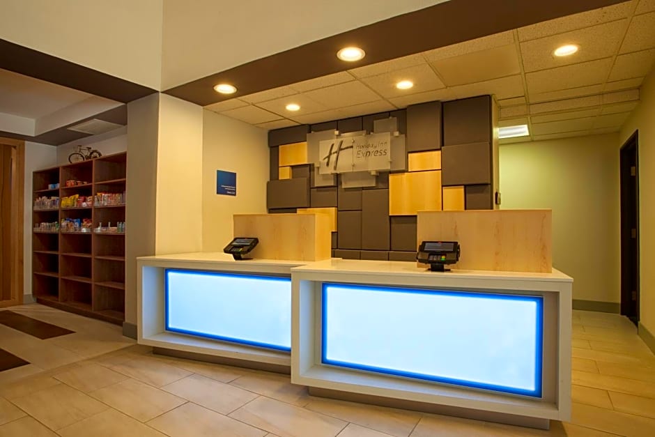 Holiday Inn Express Davis-University Area, an IHG Hotel