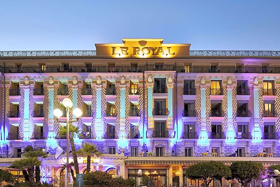 Hôtel Le Royal Promenade des Anglais